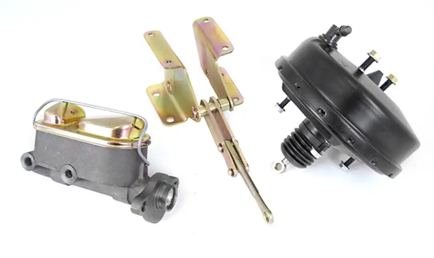 Omix-ADA Brake Master Cylinder Kit With Power (6-Bolt Caliper) For 1976-86 Jeep CJ Series 16718.21