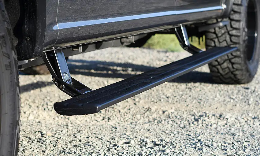 AMP Research 86135-01A PowerStep Smart System Series Black