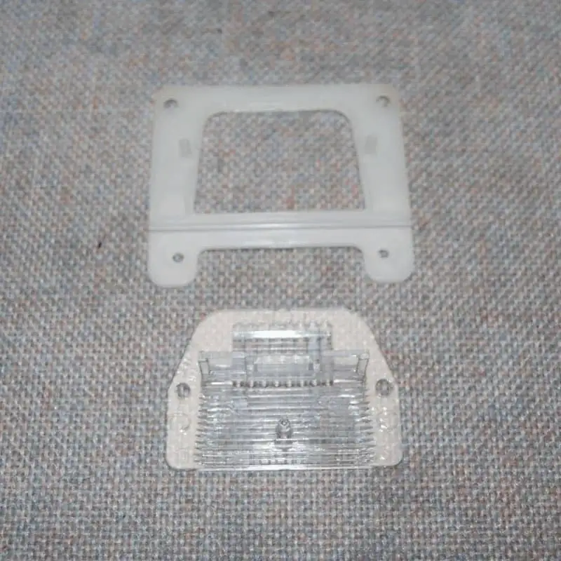 LICENSE PLATE, lens