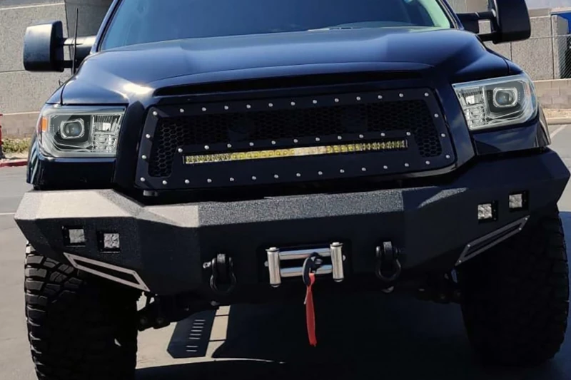2007-2013 Toyota Tundra AlphaRex G2 LUXX-Series Projector Headlights (Chrome) | 880824