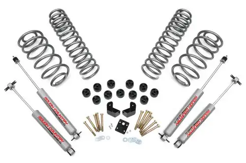 Rough Country 3.75-inch Suspension and Body Lift Combo System 647.20