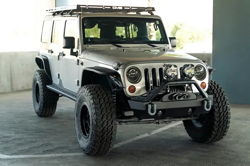DV8 Offroad FDJK-07