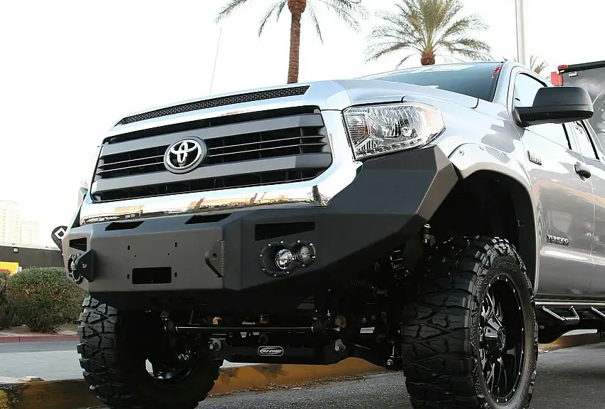 Fab Fours TT14-H2851-B Premium Winch Front Bumper